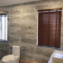 Mẫu rèm cửa sổ bằng gỗ