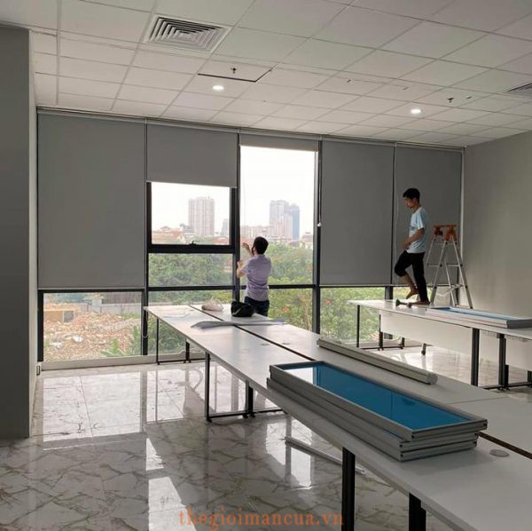 Thế Giới Màn Cửa