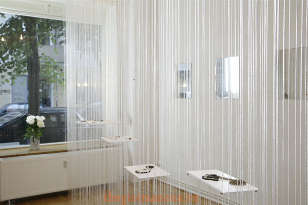 Thế Giới Màn Cửa