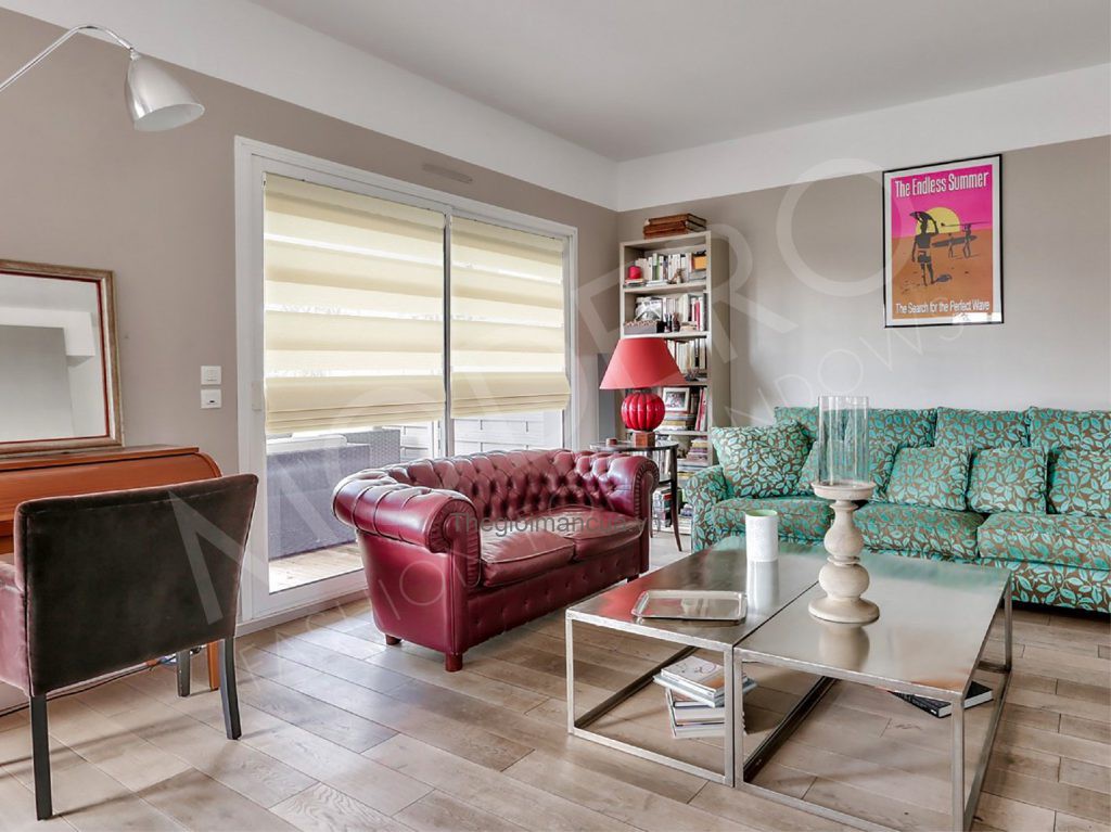 Thế Giới Màn Cửa