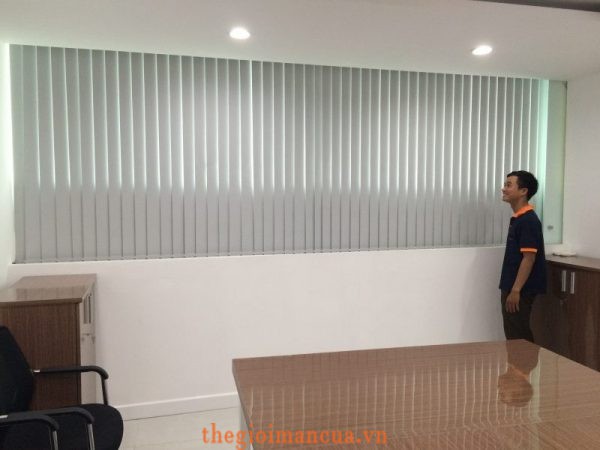 Thế Giới Màn Cửa