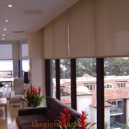 Rèm cuốn gia đình