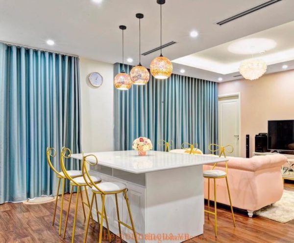 Thế Giới Màn Cửa