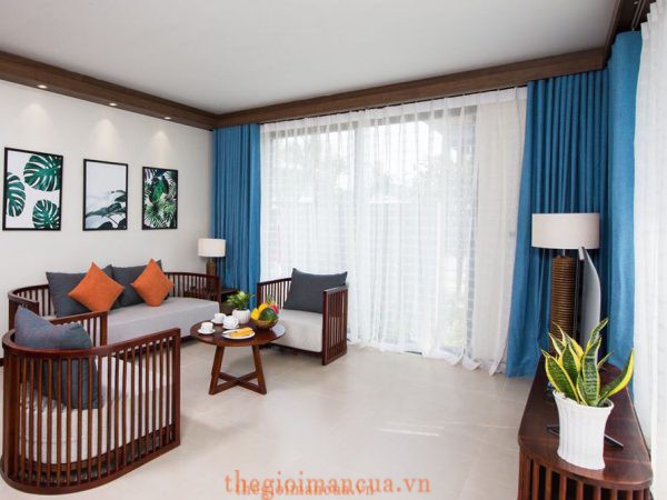 Thế Giới Màn Cửa