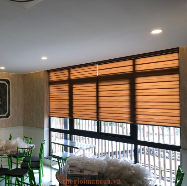 Thế Giới Màn Cửa