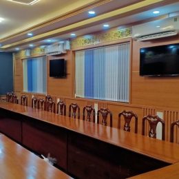 Rèm lá văn phòng màu xám ưa thích nhất năm 2021