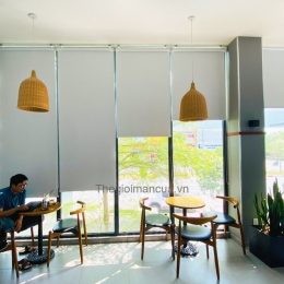 Mẫu rèm cửa cuốn văn phòng cao cấp