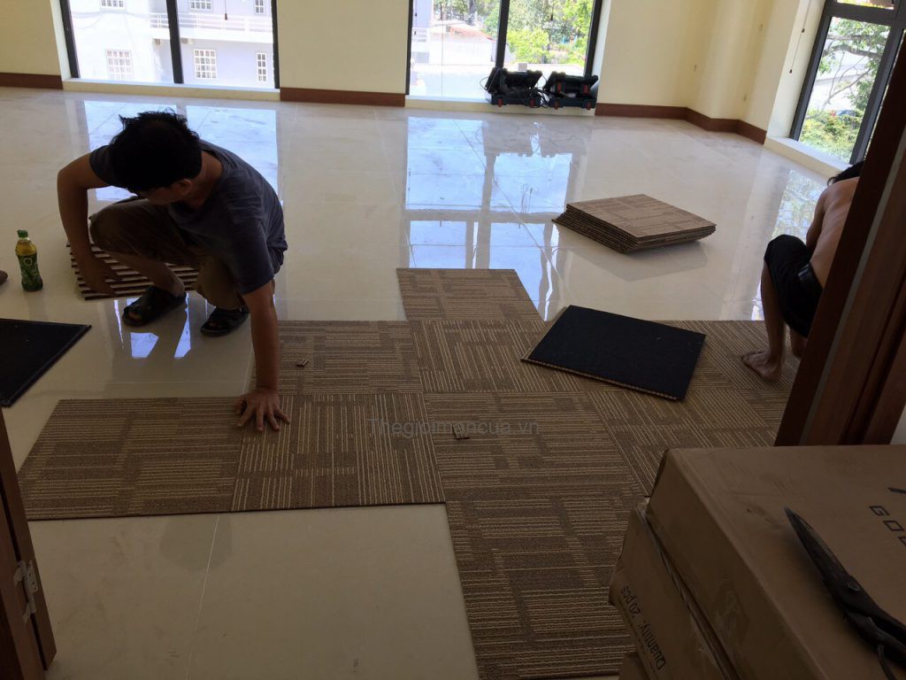 Thế Giới Màn Cửa