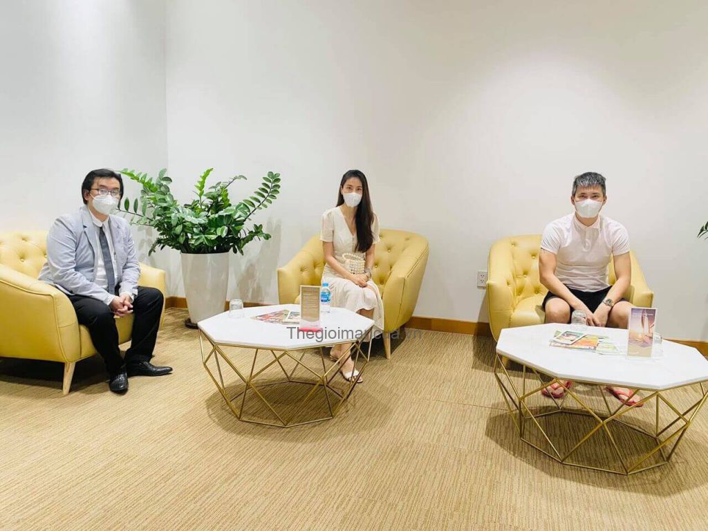 Thế Giới Màn Cửa