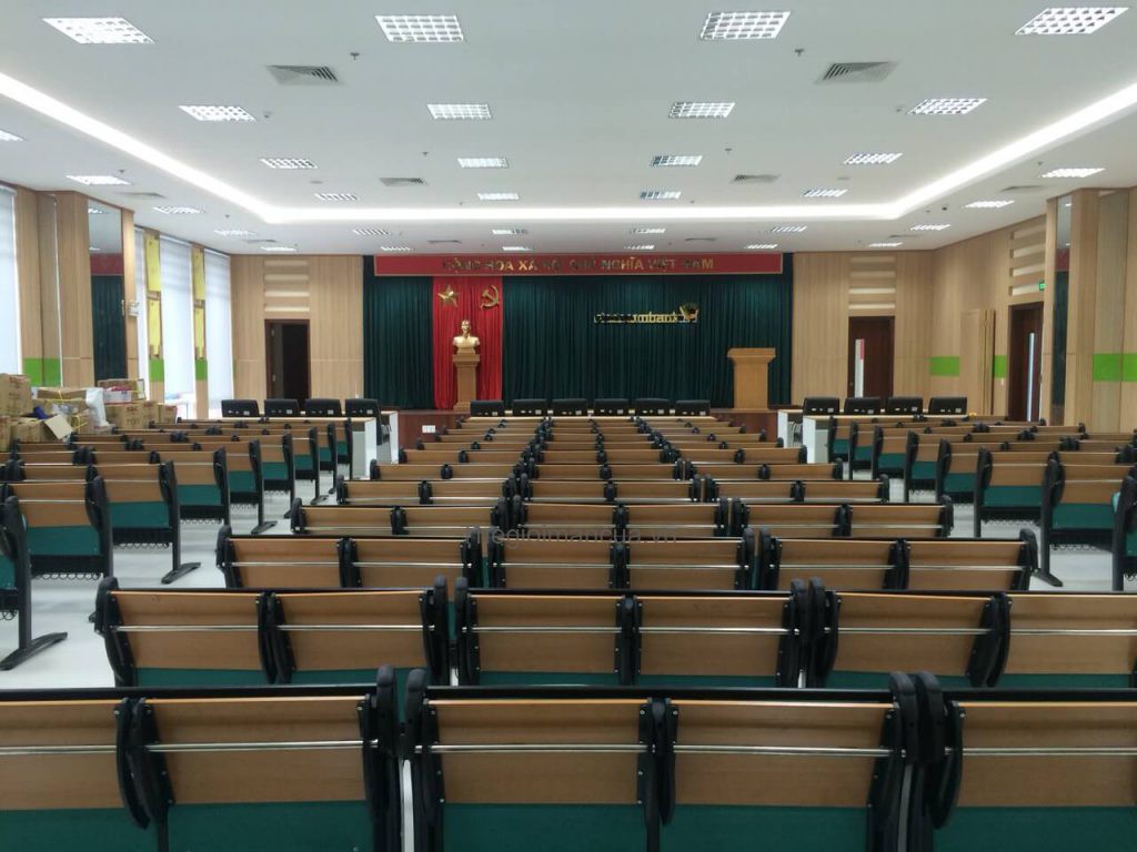 Thế Giới Màn Cửa