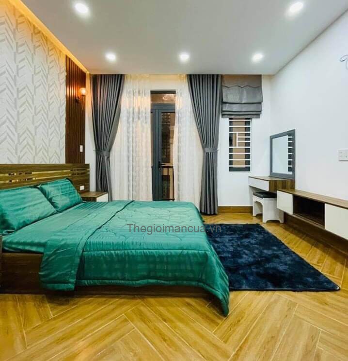 Thế Giới Màn Cửa