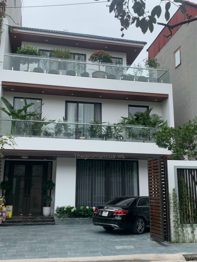 Thế Giới Màn Cửa