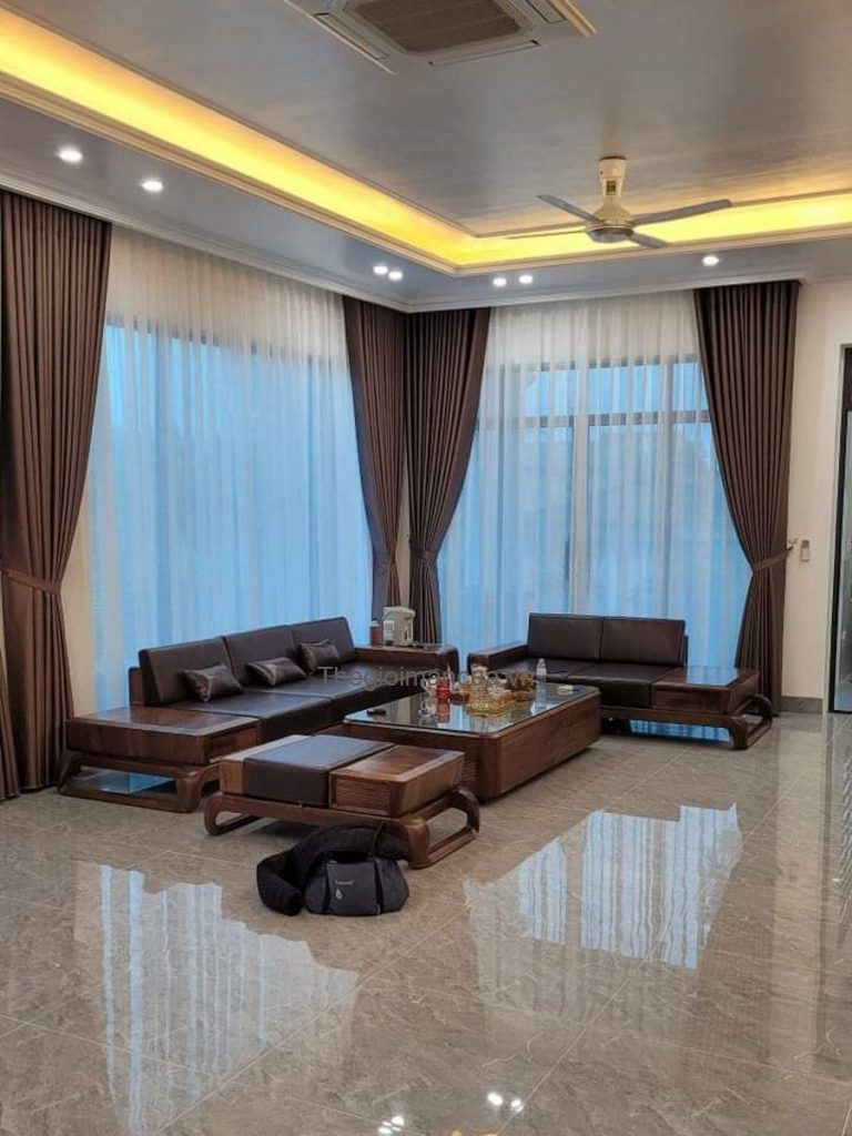 Thế Giới Màn Cửa