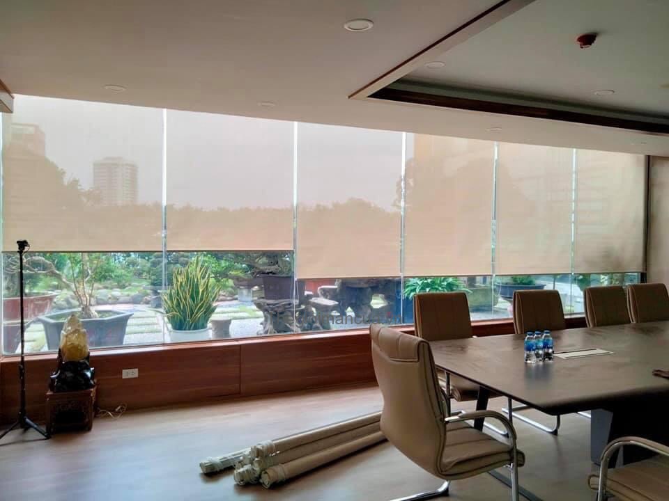 Thế Giới Màn Cửa