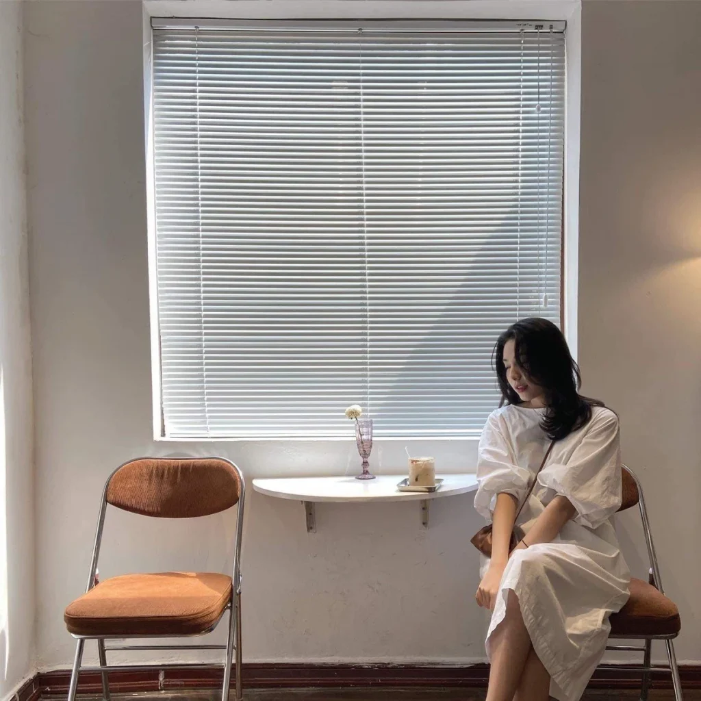 Thế Giới Màn Cửa