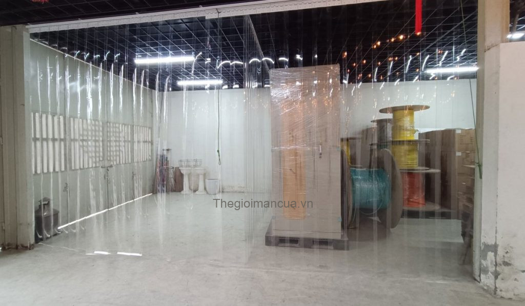 Thế Giới Màn Cửa