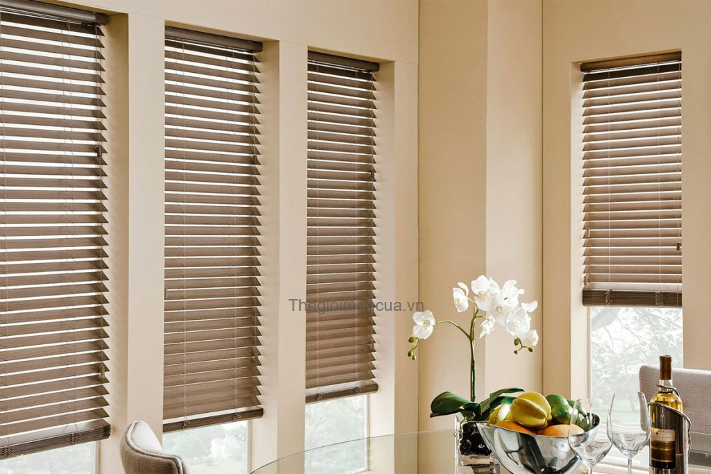 Thế Giới Màn Cửa