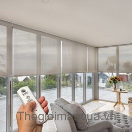 Rèm cuốn tự động cho cửa kính